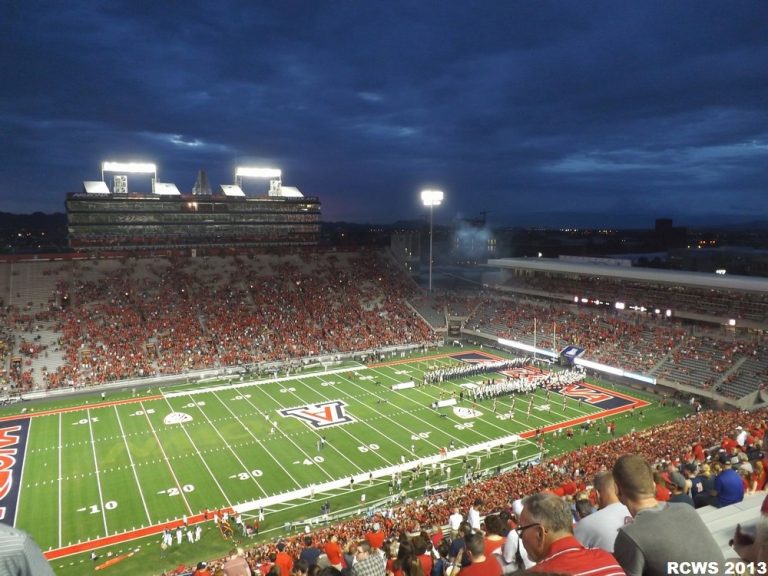 Arizona Stadium - Facts, figures, pictures and more of the Arizona ...