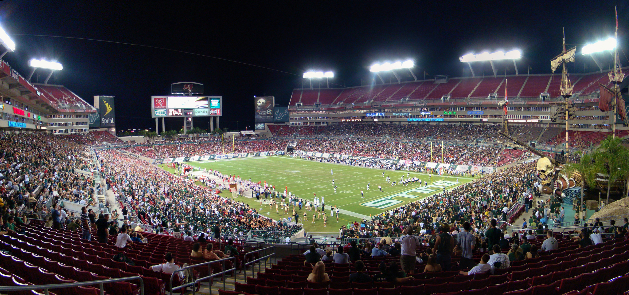Raymond James Stadium - Facts, figures, pictures and more of the University  of South Florida Bulls college football stadium